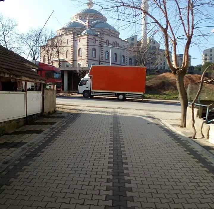 Gülhan nakliyat kamyonet 2